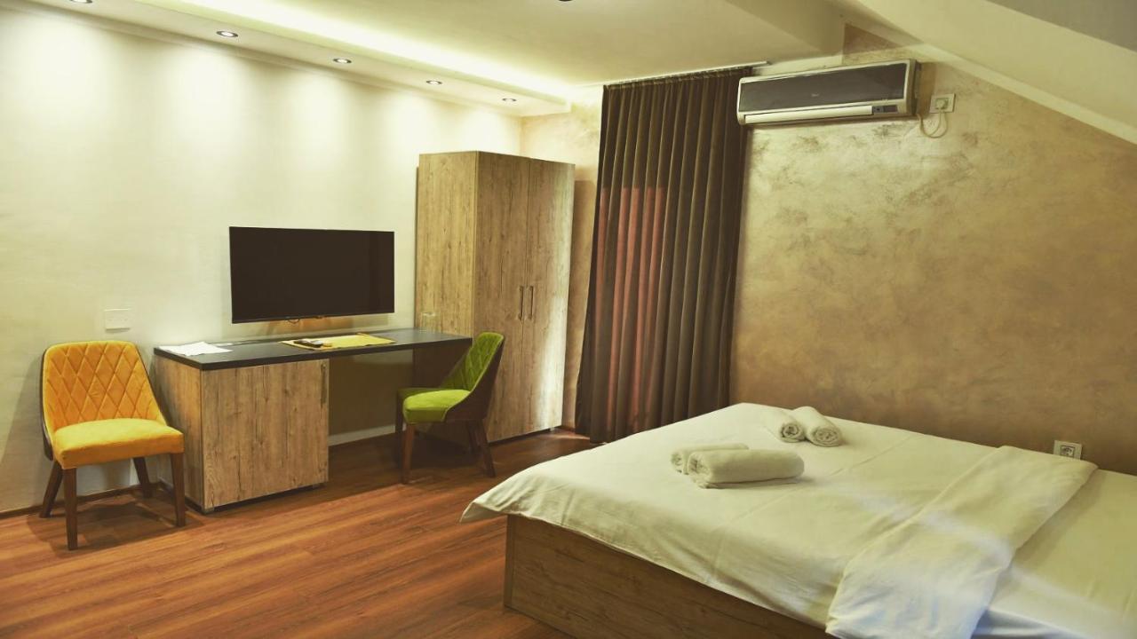 Apartmani Mali Vikend Белград Екстериор снимка