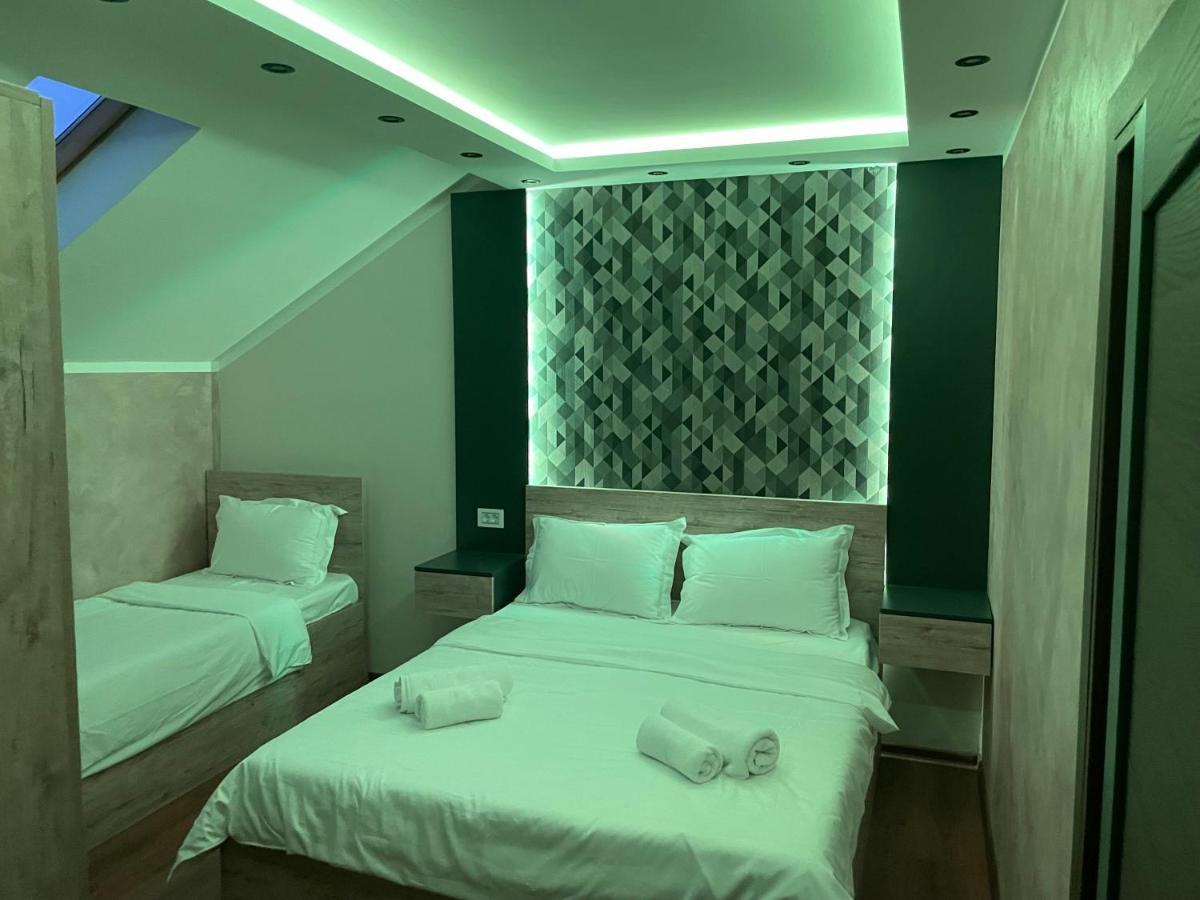 Apartmani Mali Vikend Белград Екстериор снимка